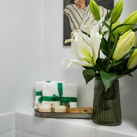 Sunny Relaxing At Chlodna 15 In The Strict Centre Metro Bus Tram 公寓 华沙