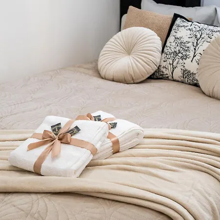 아파트 Sunny Relaxing At Chlodna 15 In The Strict Centre Metro Bus Tram 바르샤바